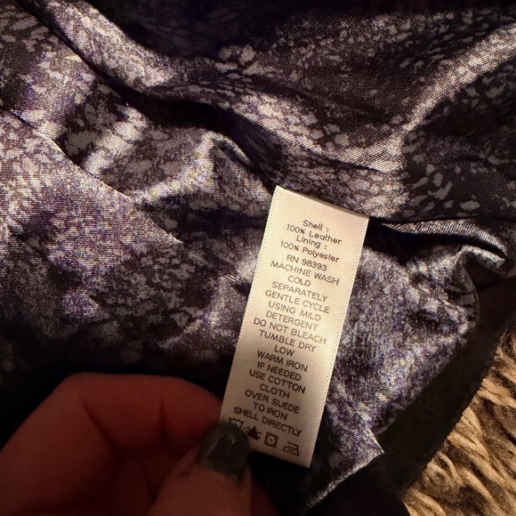 Dennis Basso black Suede leather Jacket - Picture 4 of 5